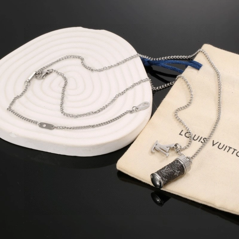 Louis Vuitton Necklaces Upgraded 248424