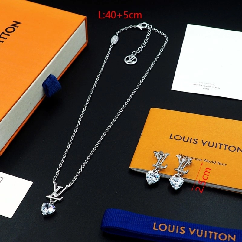 Louis Vuitton Necklaces Timeless 248419