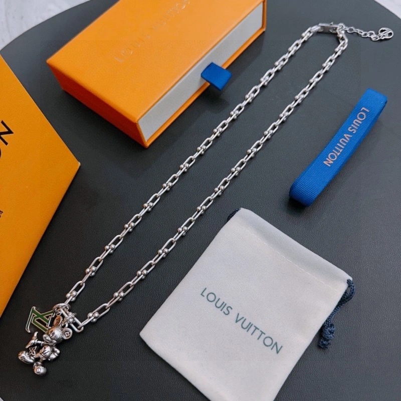 Louis Vuitton Necklaces MoistureWicking 248414