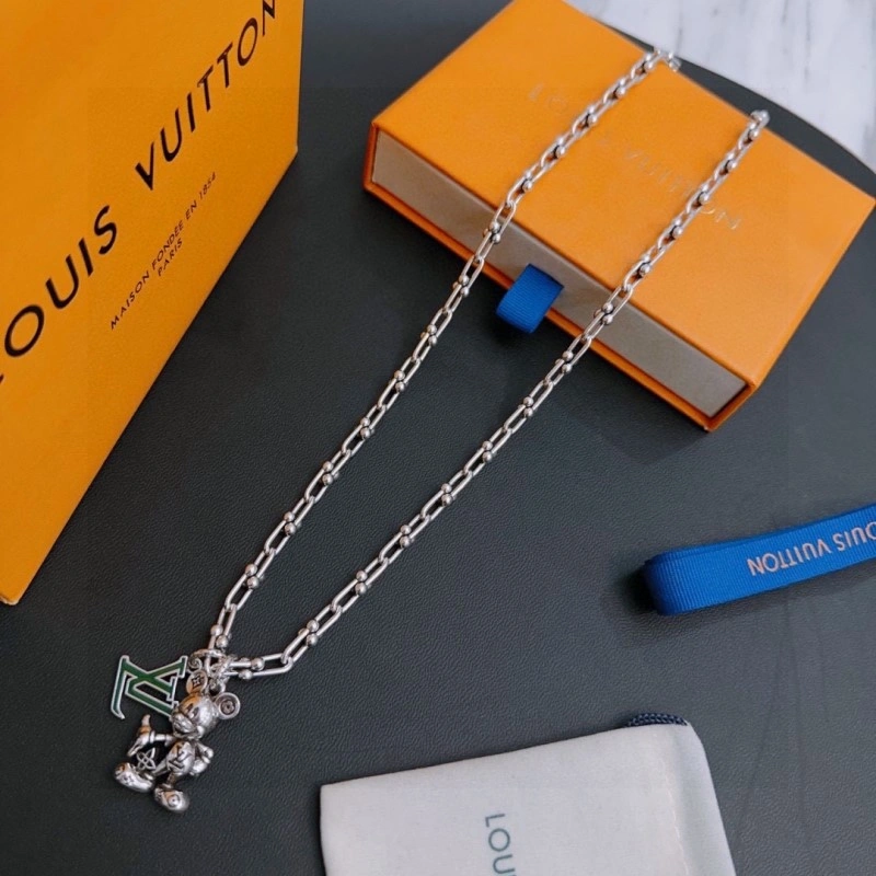 Louis Vuitton Necklaces MoistureWicking 248414