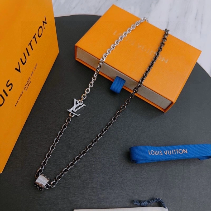 Stretchable Louis Vuitton Necklaces 248409