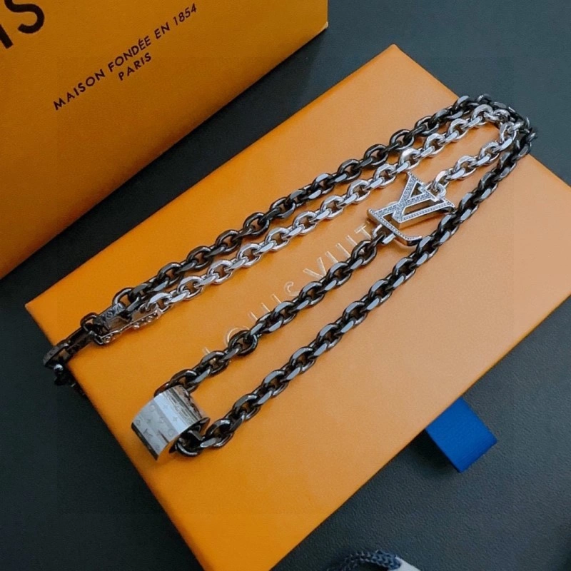 Stretchable Louis Vuitton Necklaces 248409