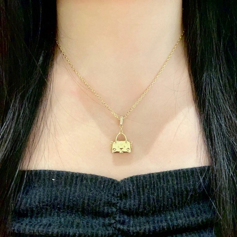 Louis Vuitton Necklaces Breathable 248405