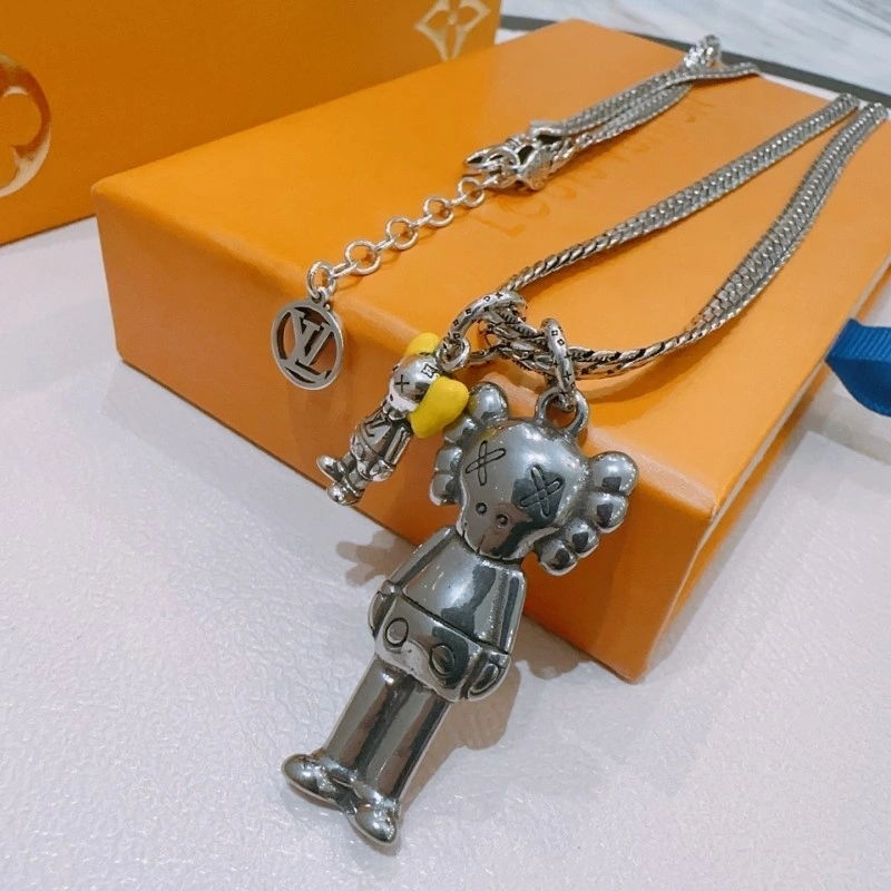 Louis Vuitton Necklaces Bold 248387