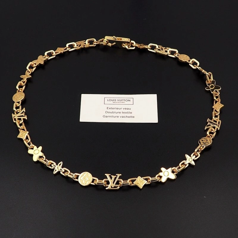 Louis Vuitton Necklaces Elegant 247937