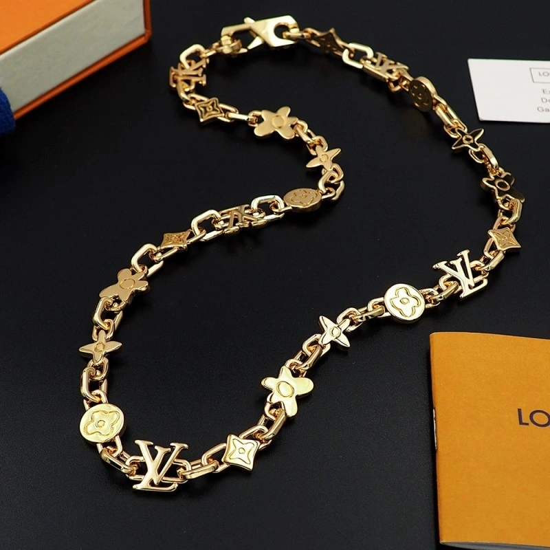 Louis Vuitton Necklaces Elegant 247937