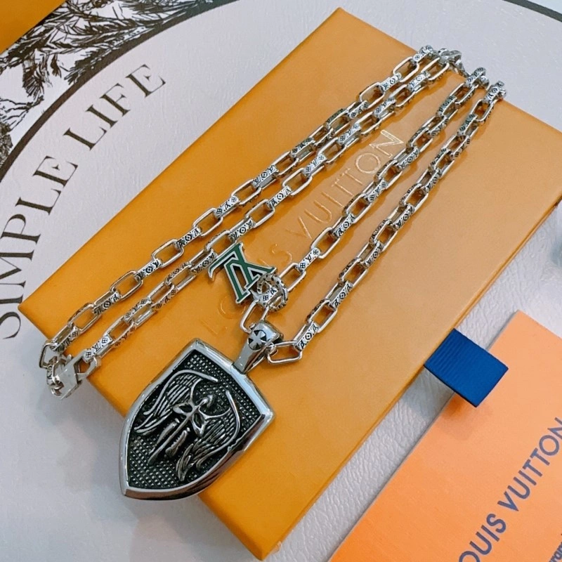 ZeroBulk Louis Vuitton Necklaces 247922