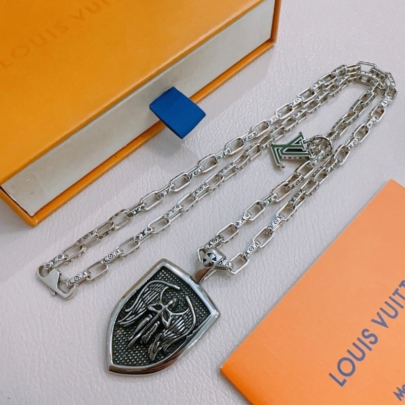ZeroBulk Louis Vuitton Necklaces 247922