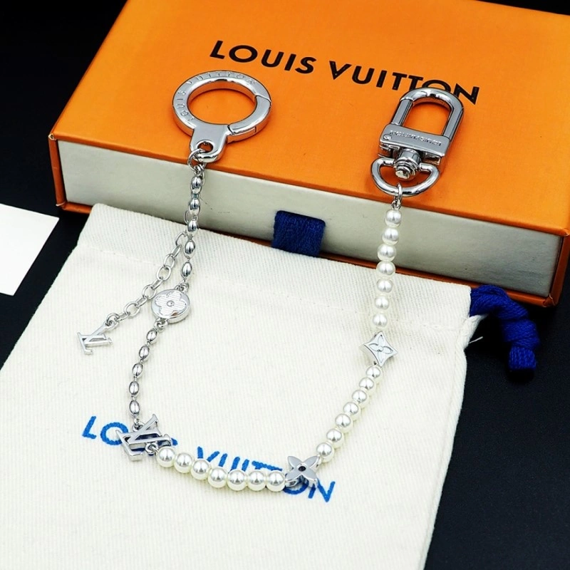 FreshLook Louis Vuitton Necklaces 247921