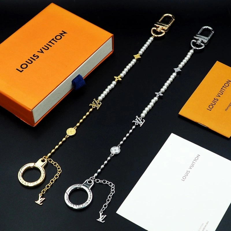 FreshLook Louis Vuitton Necklaces 247921