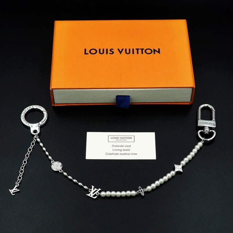 FreshLook Louis Vuitton Necklaces 247921