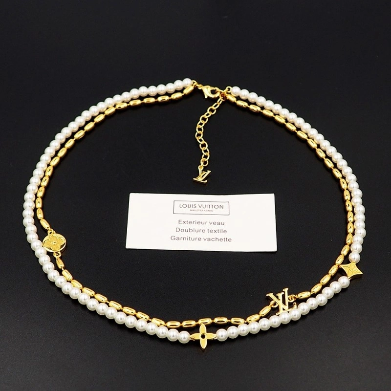 Louis Vuitton Necklaces RelaxedFit 247920