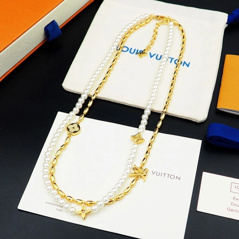 Louis Vuitton Necklaces RelaxedFit 247920