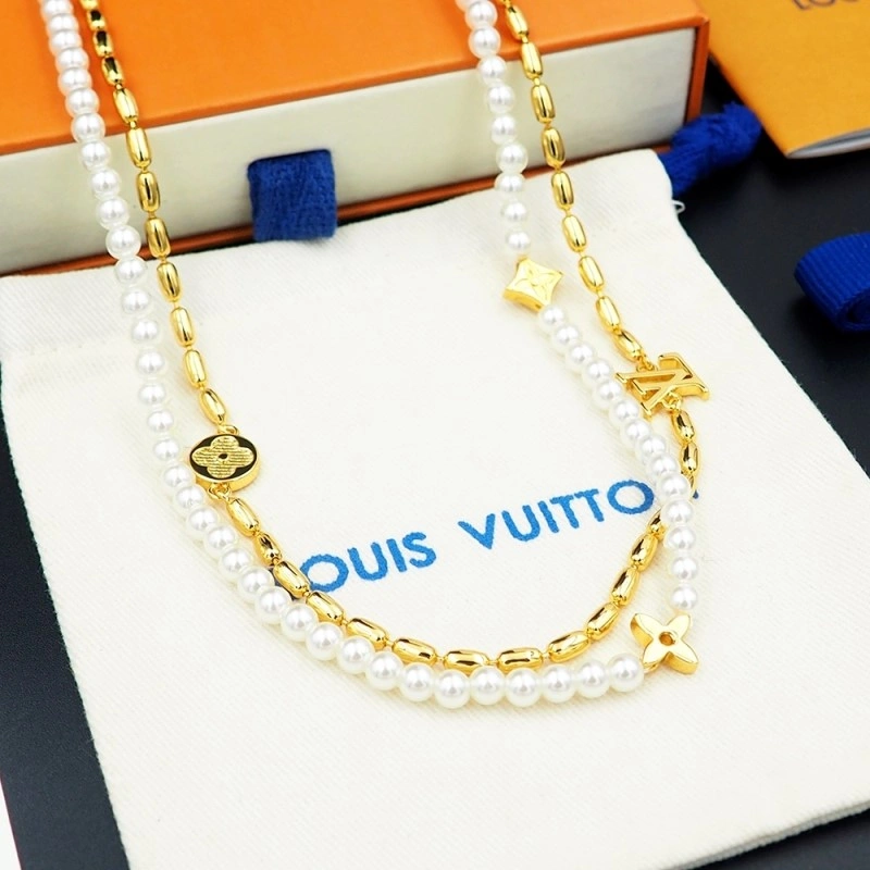 Louis Vuitton Necklaces RelaxedFit 247920