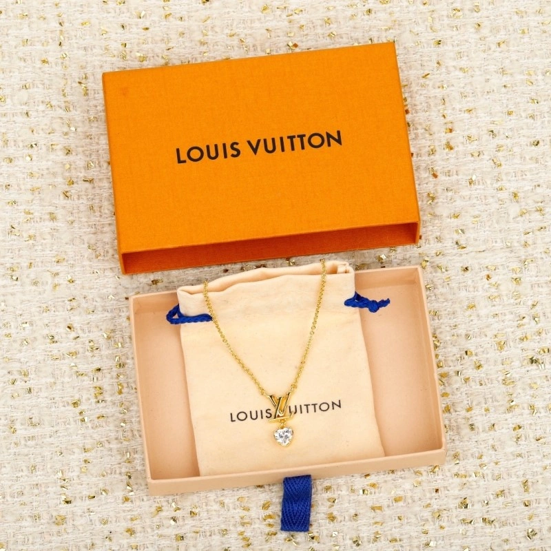 UrbanChic Louis Vuitton Necklaces 247899