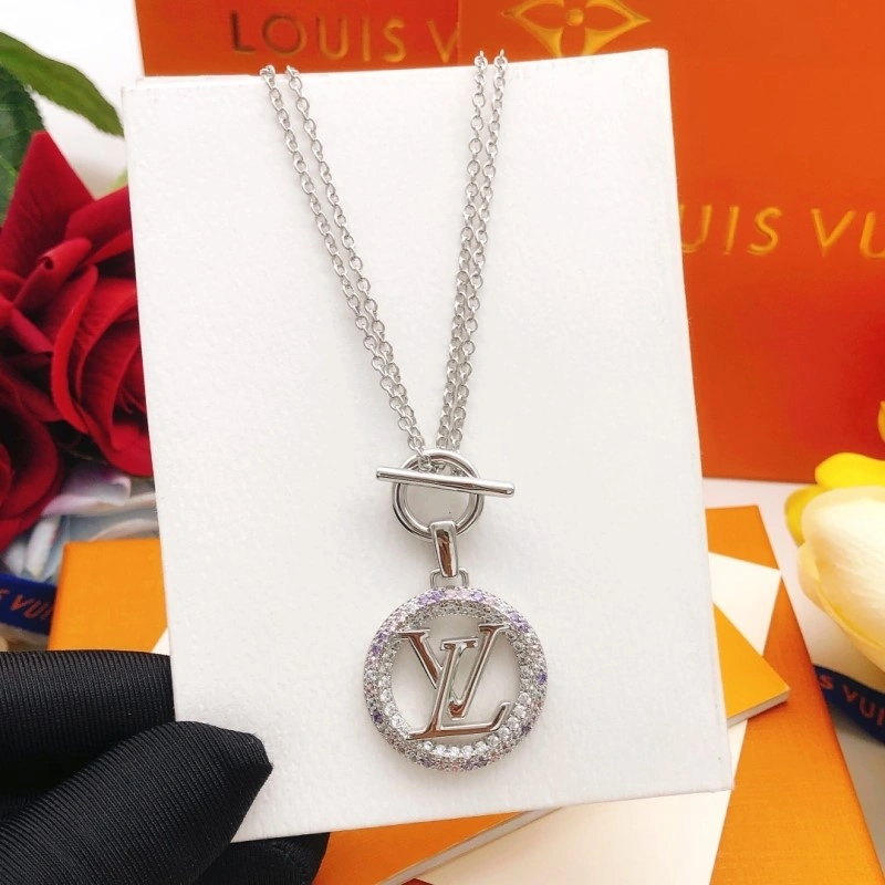 EyeCatching Louis Vuitton Necklaces 247907