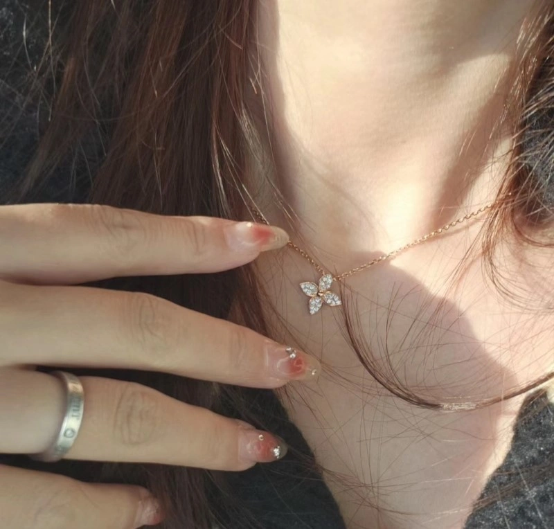 Louis Vuitton Necklaces OdorResistant 247915