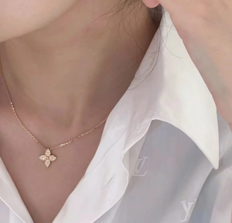 Louis Vuitton Necklaces OdorResistant 247915