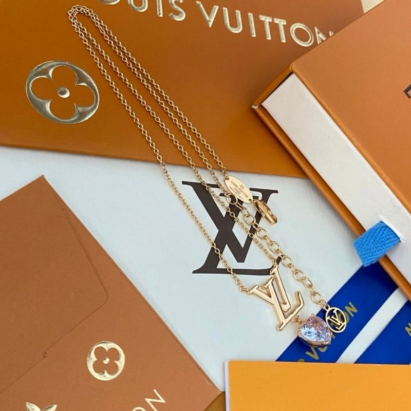 Louis Vuitton Necklaces Snug 247888