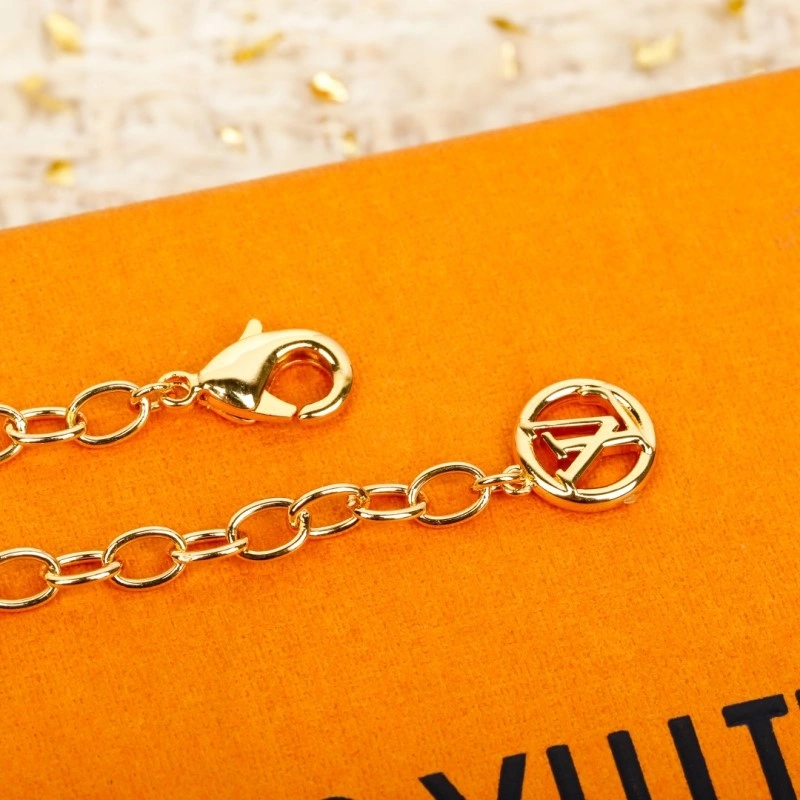 Louis Vuitton Necklaces TimelessDesign 247892