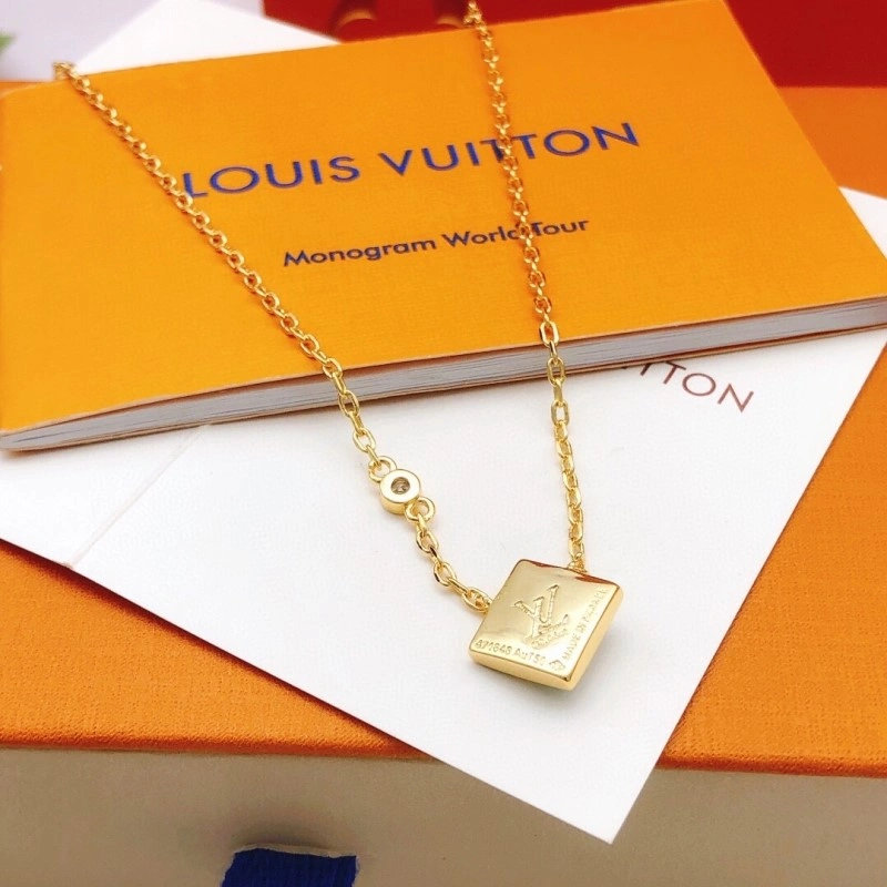 Louis Vuitton Necklaces AllSeason 247908