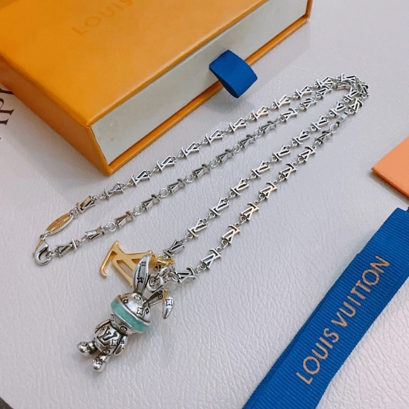 Louis Vuitton Necklaces UrbanChic 247913