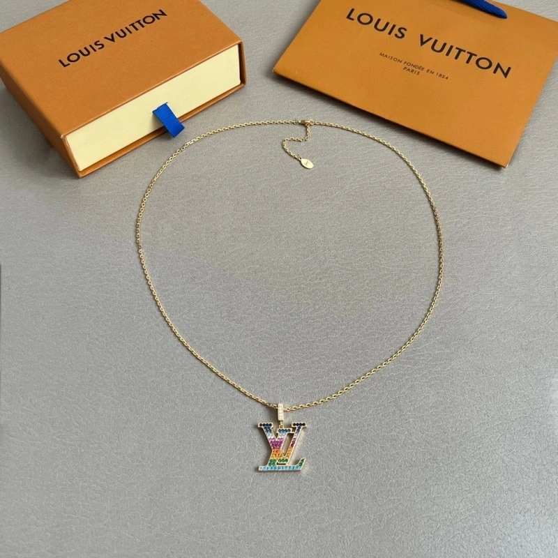 Louis Vuitton Necklaces SunProtective 247886