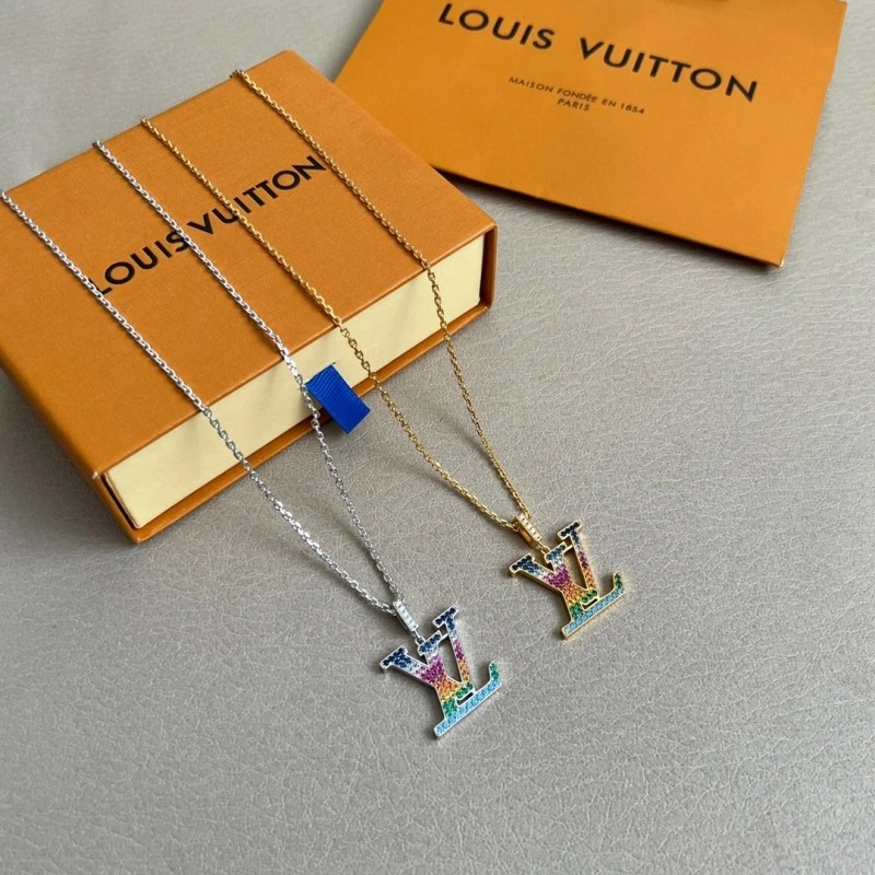 Louis Vuitton Necklaces SunProtective 247886