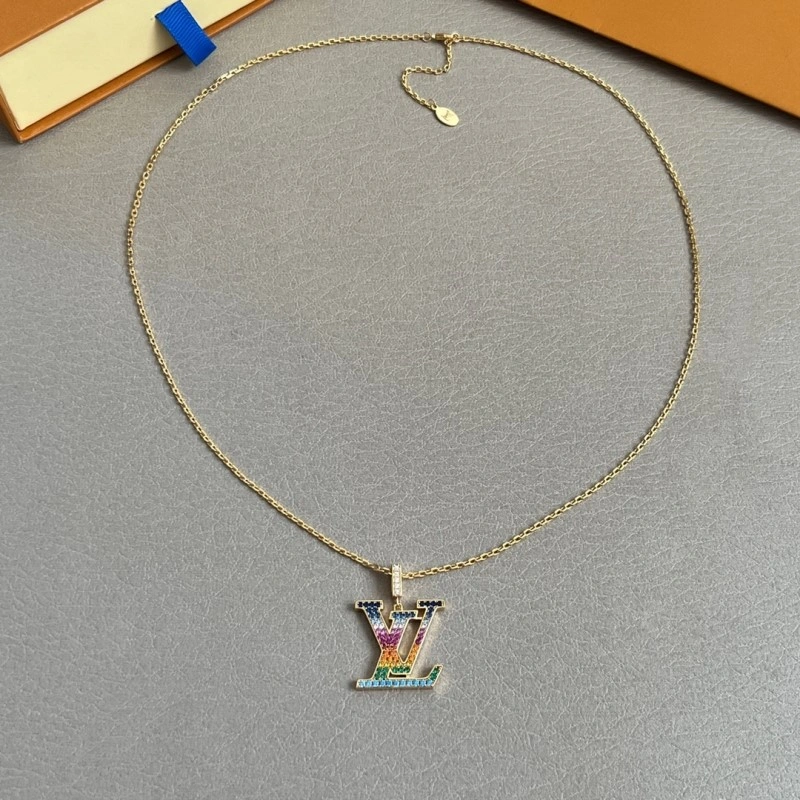 Louis Vuitton Necklaces SunProtective 247886