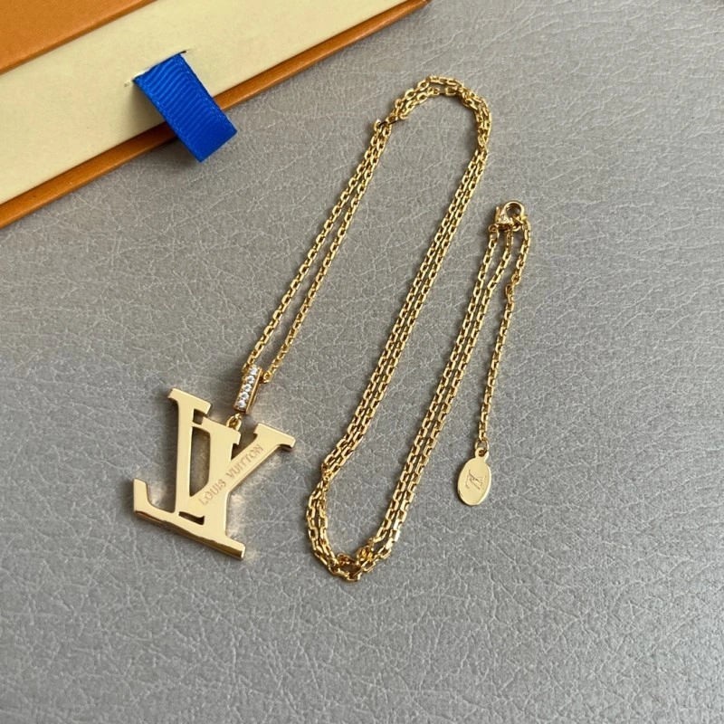 Louis Vuitton Necklaces SunProtective 247886
