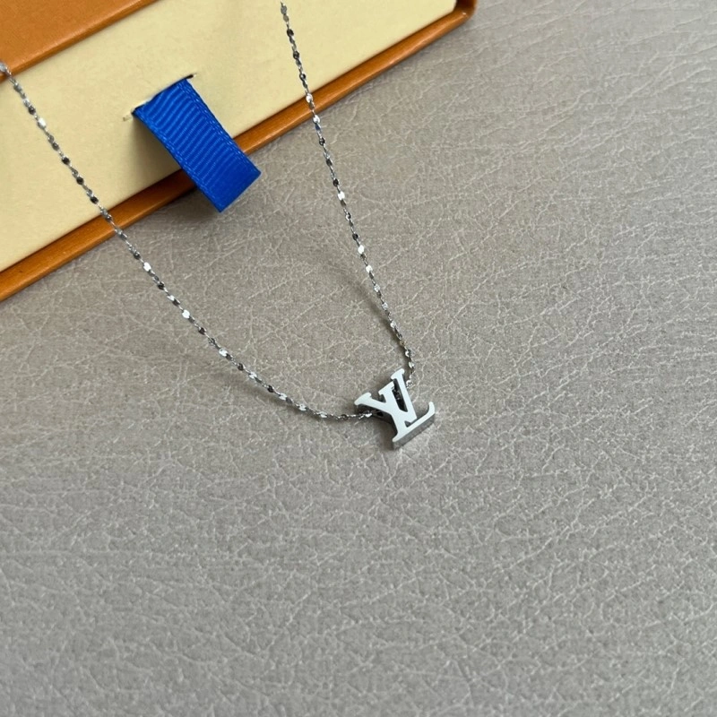 Comfortable Louis Vuitton Necklaces 247885