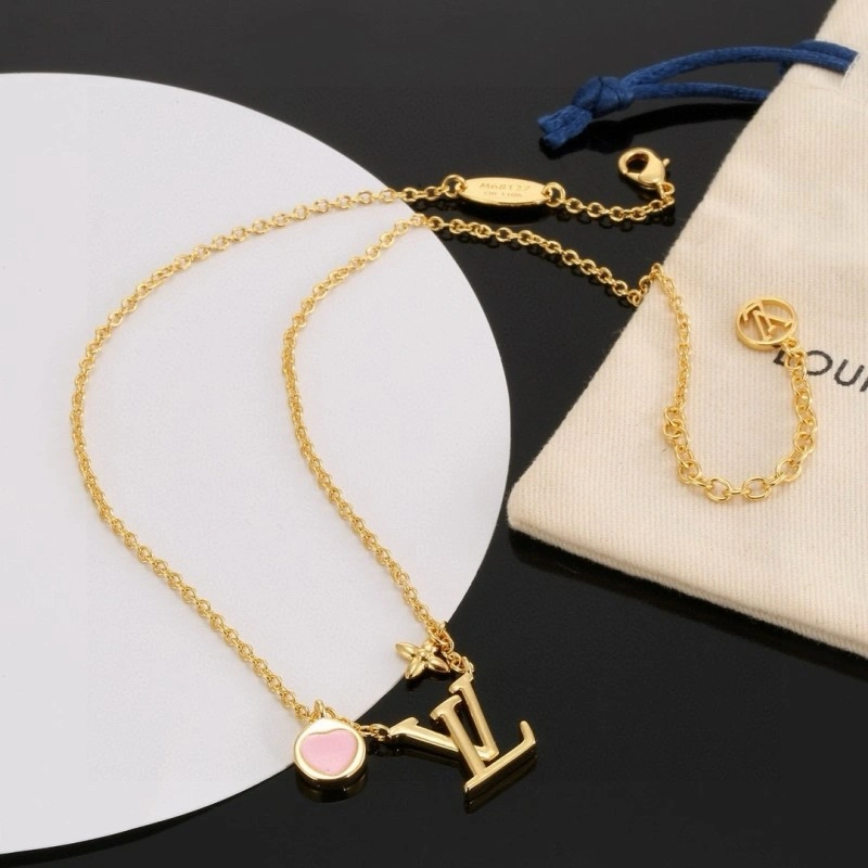 EasyMatch Louis Vuitton Necklaces 247882