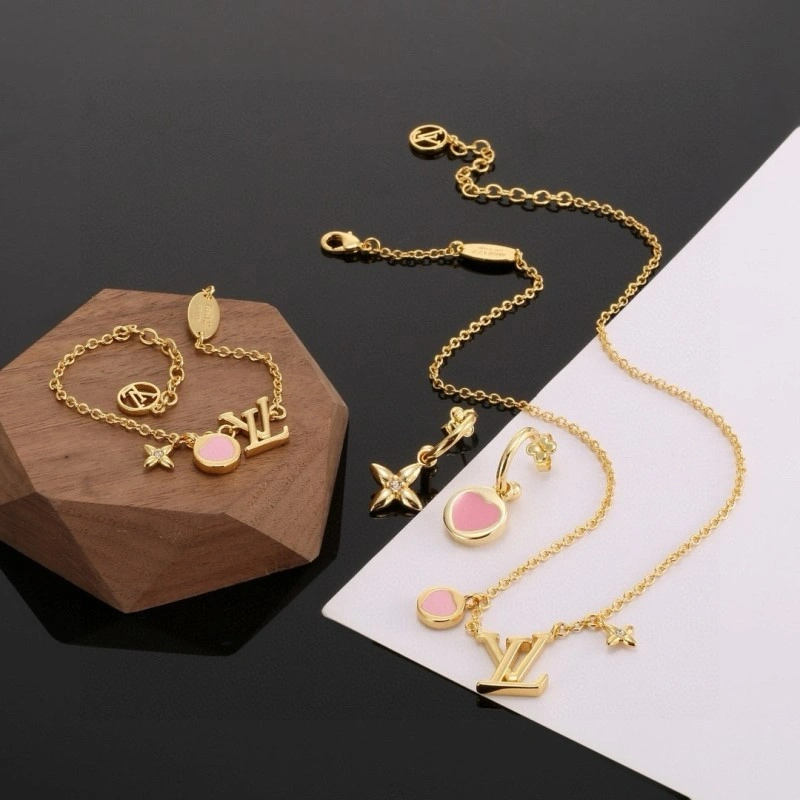 EasyMatch Louis Vuitton Necklaces 247882