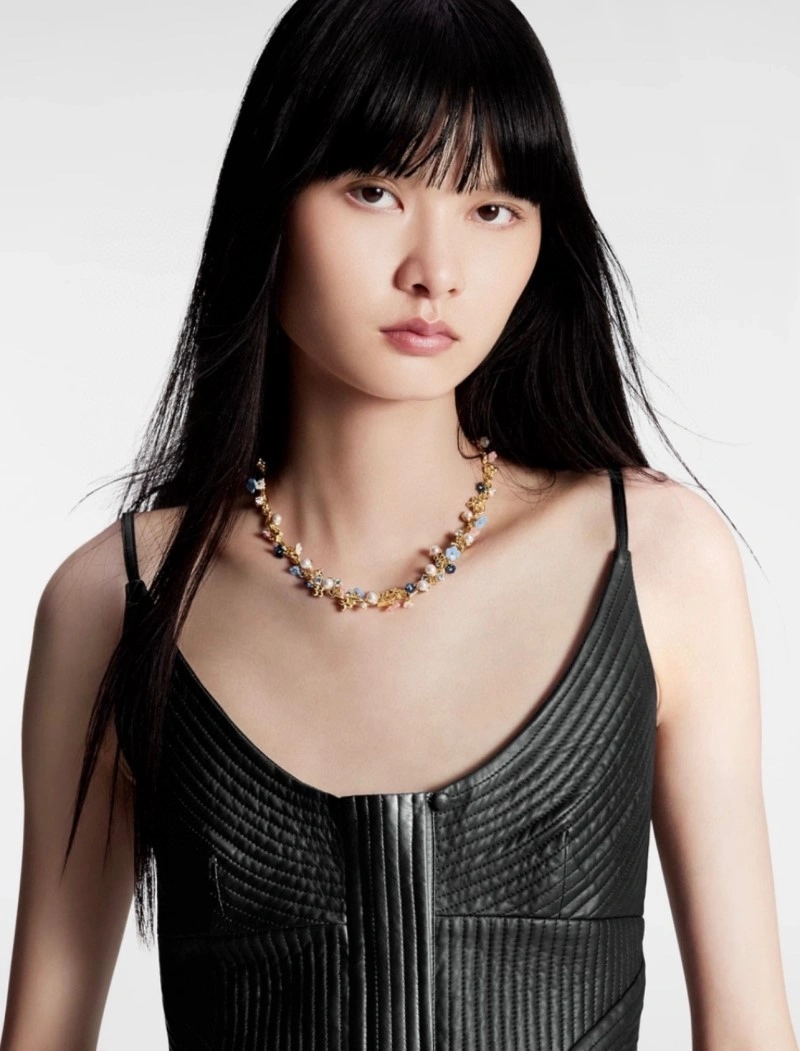 Louis Vuitton Necklaces Lightweight 247883