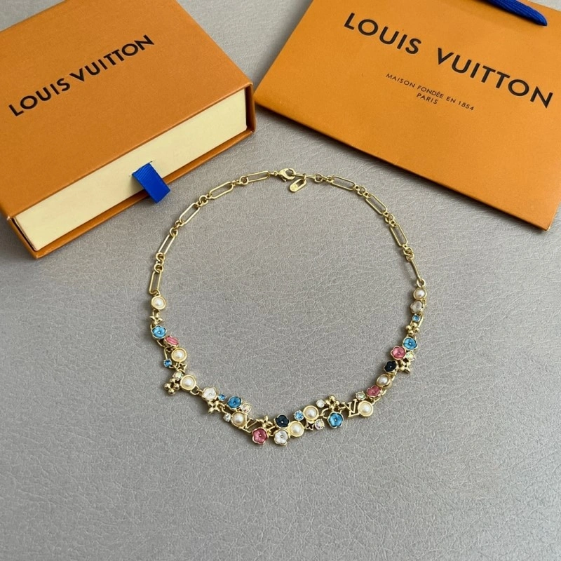 Louis Vuitton Necklaces Lightweight 247883