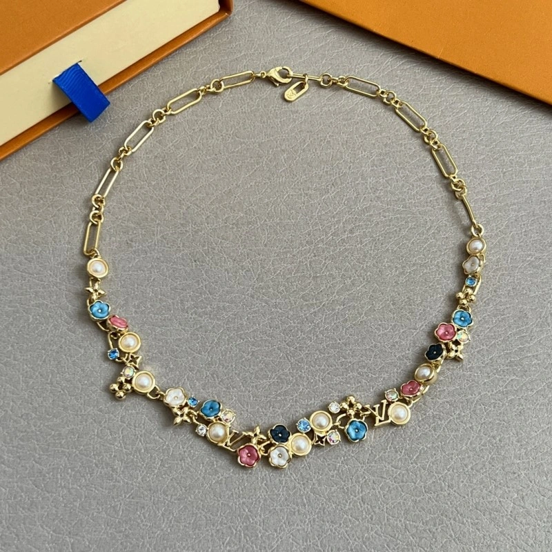 Louis Vuitton Necklaces Lightweight 247883