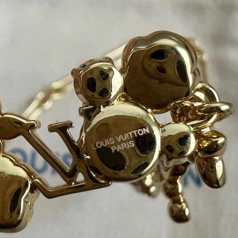 Louis Vuitton Necklaces Lightweight 247883
