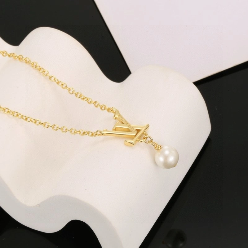 Stretchable Louis Vuitton Necklaces 247881