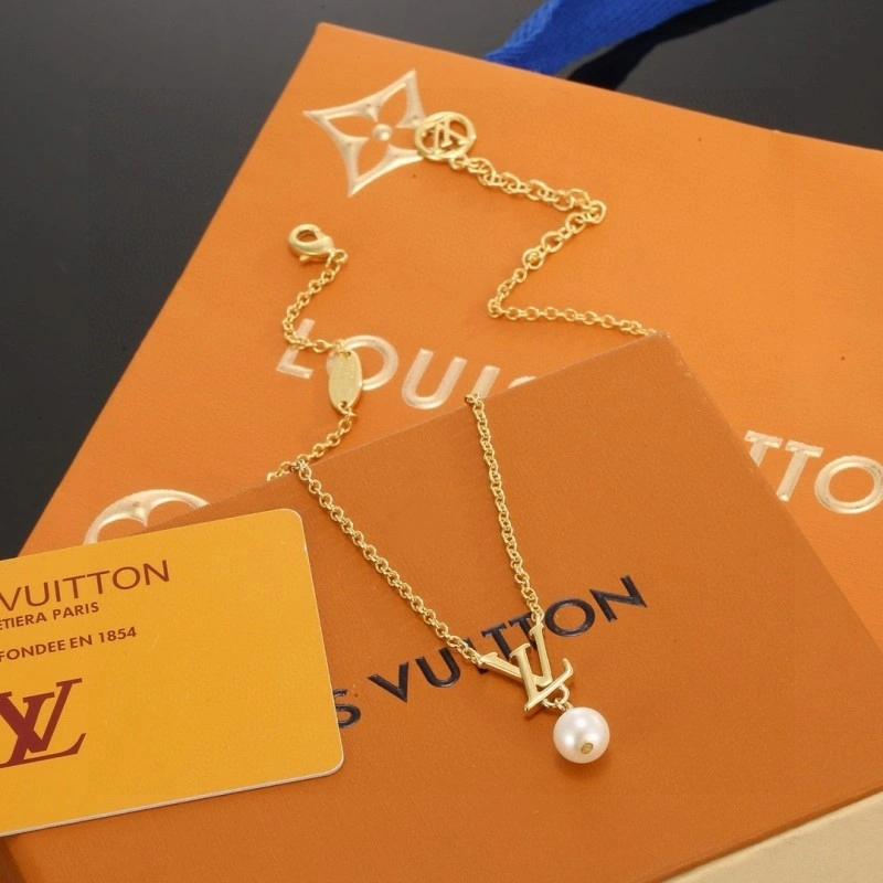 Stretchable Louis Vuitton Necklaces 247881