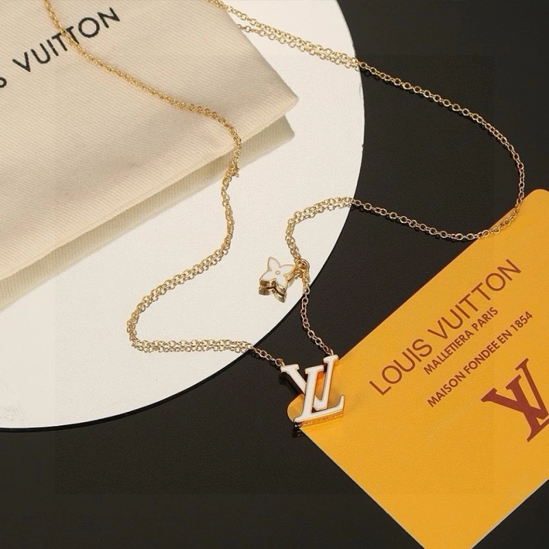 Durable Louis Vuitton Necklaces 247880