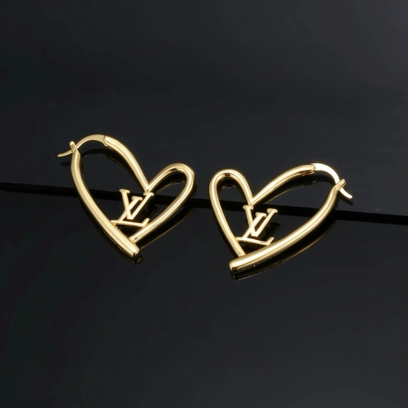 Louis Vuitton Necklaces DailyWear 247879