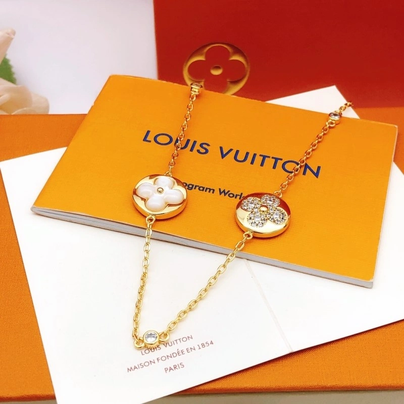 Louis Vuitton Necklaces Timeless 247847