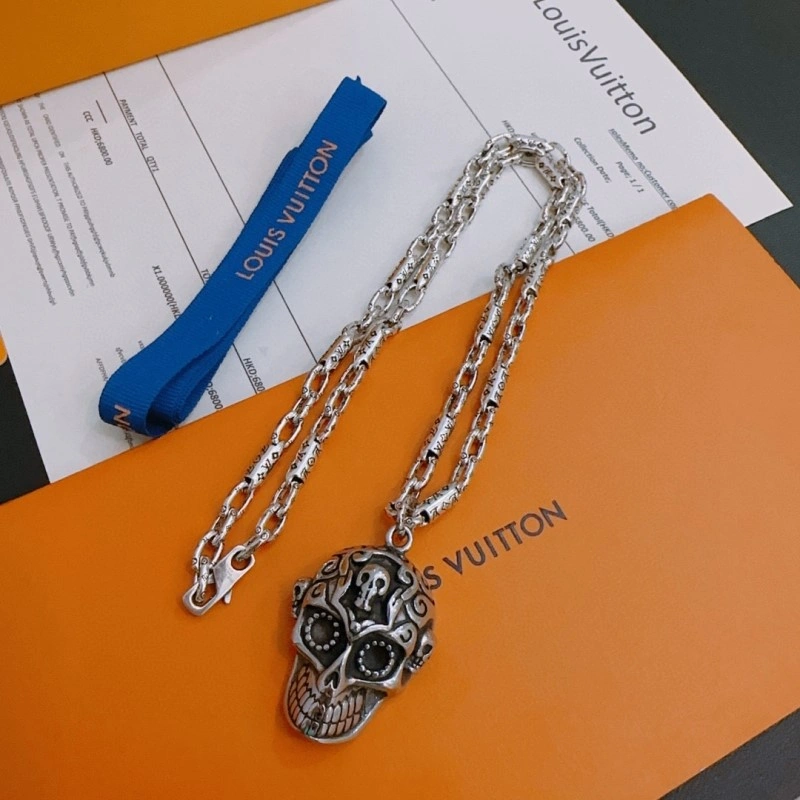 Neat Louis Vuitton Necklaces 247873