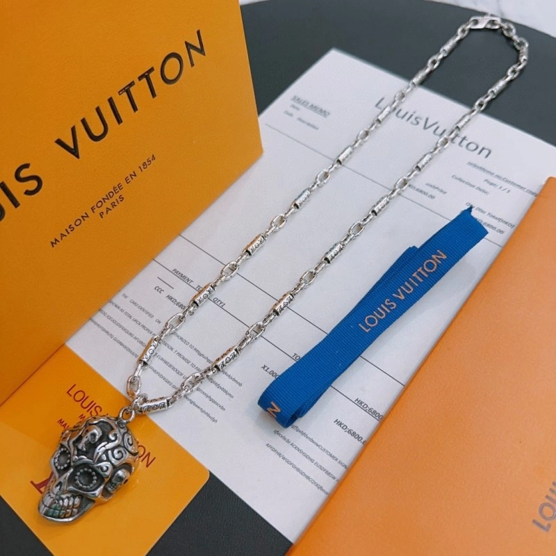 Neat Louis Vuitton Necklaces 247873