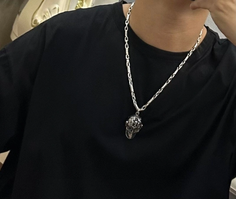 Neat Louis Vuitton Necklaces 247873