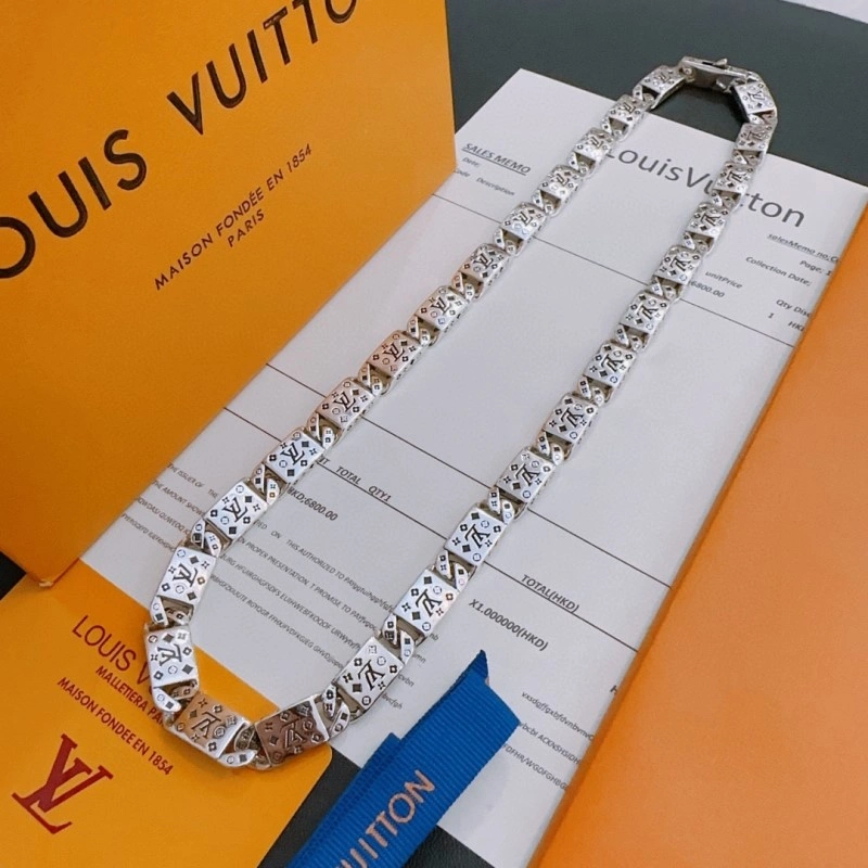 Louis Vuitton Necklaces Upgraded 247860