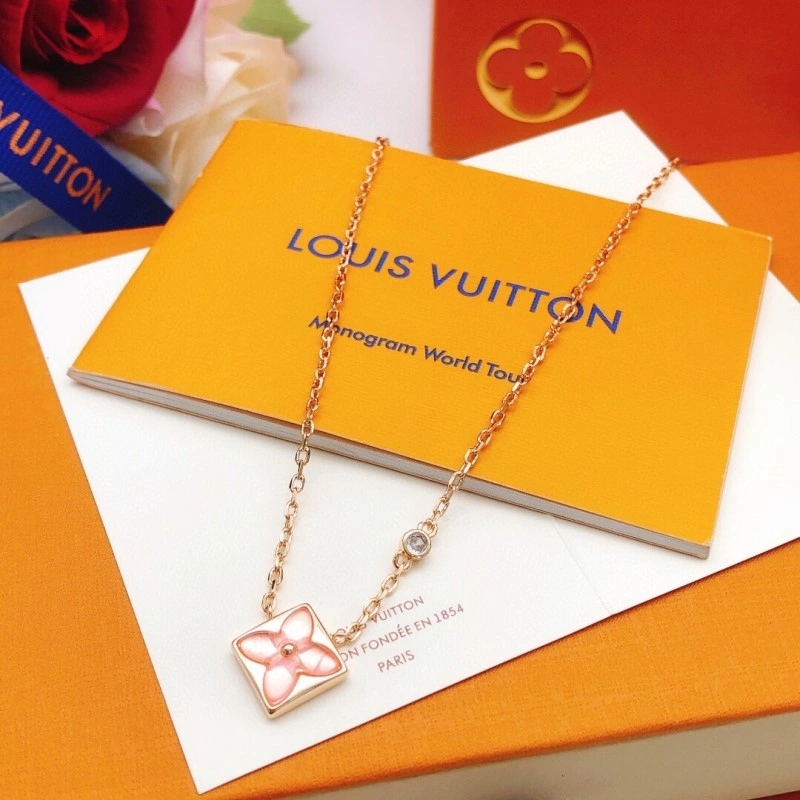 Louis Vuitton Necklaces StreetReady 247856