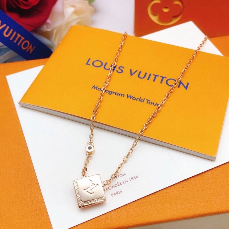 Louis Vuitton Necklaces StreetReady 247856