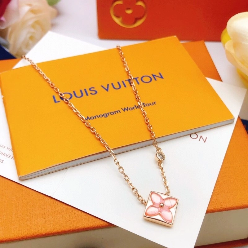 Louis Vuitton Necklaces StreetReady 247856