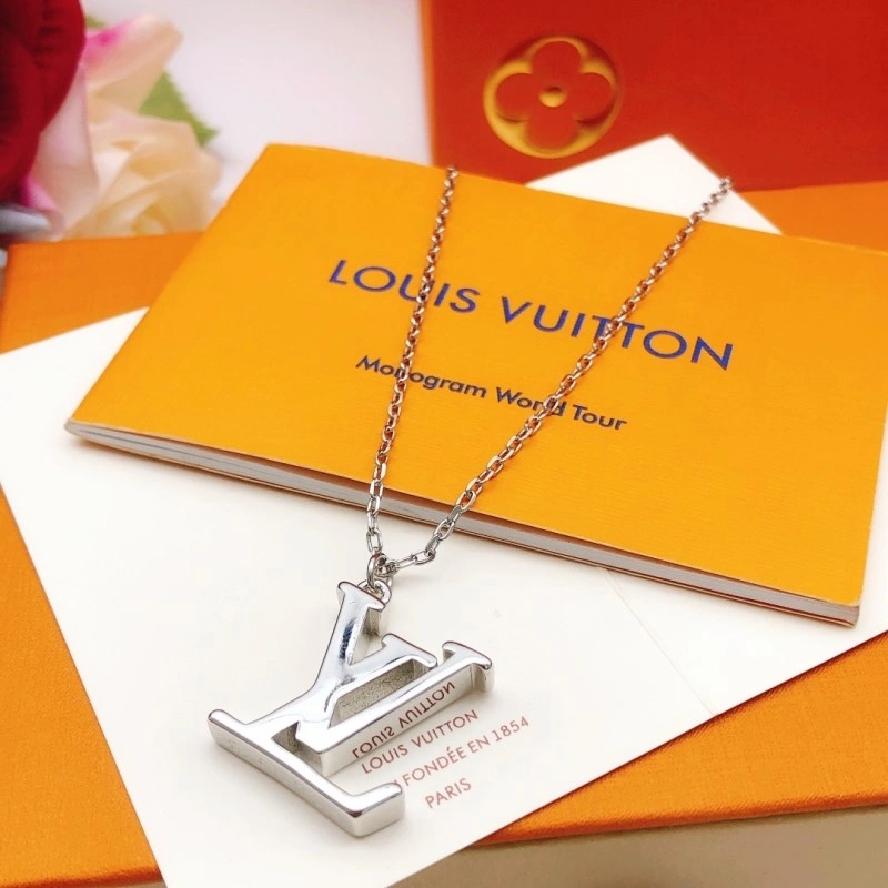 Unique Louis Vuitton Necklaces 247852